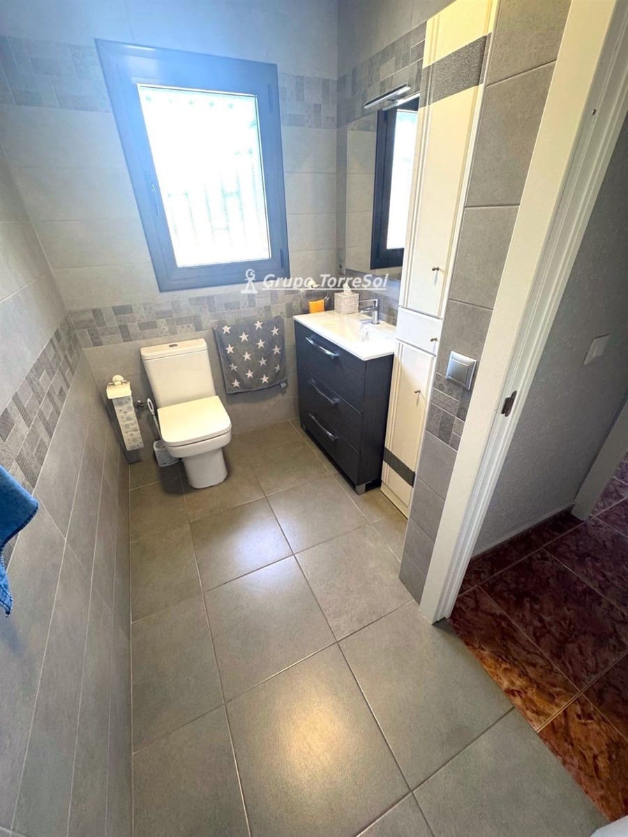 3 bedroom Villa for sale in Creixell with pool garage - € 490,000 (Ref: 9534627)