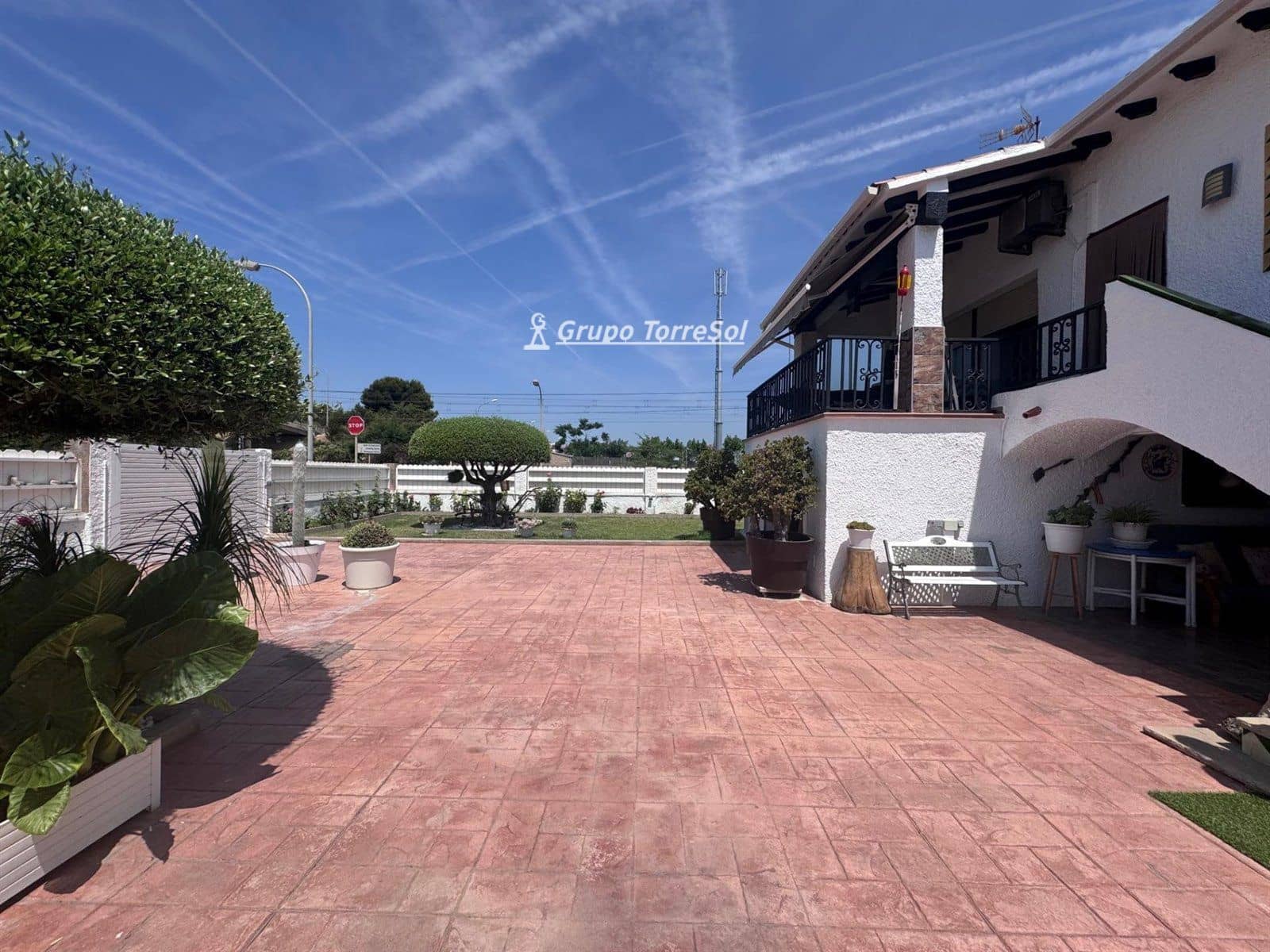 3 bedroom Villa for sale in Creixell with pool garage - € 490,000 (Ref: 9534627)