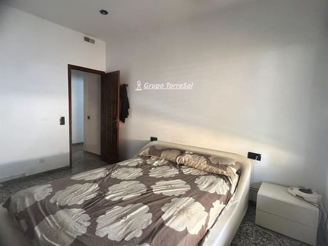 5 slaapkamer Huis te koop in El Vendrell - € 219.000 (Ref: 9534628)