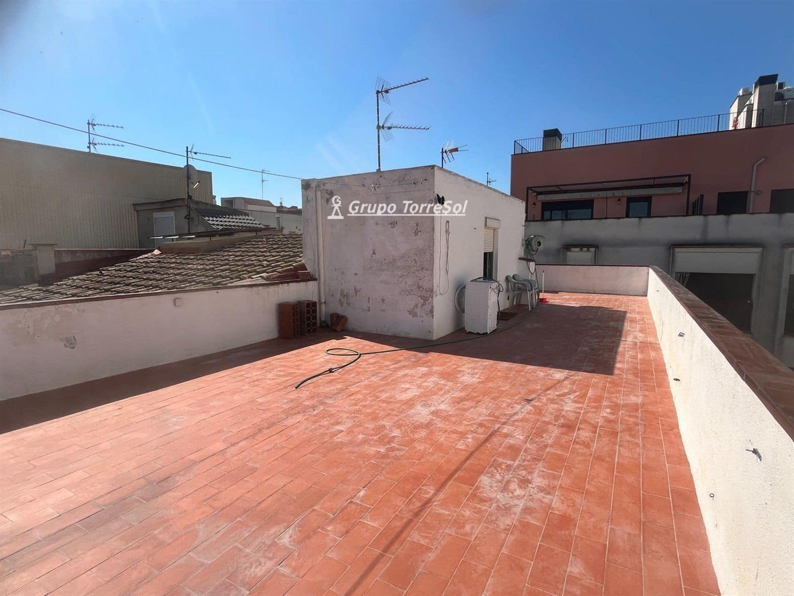 5 slaapkamer Huis te koop in El Vendrell - € 219.000 (Ref: 9534628)