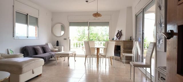 5 Zimmer Villa zu verkaufen in Segur de Calafell, Calafell mit Pool Garage - 475.000 € (Ref: 9534634)