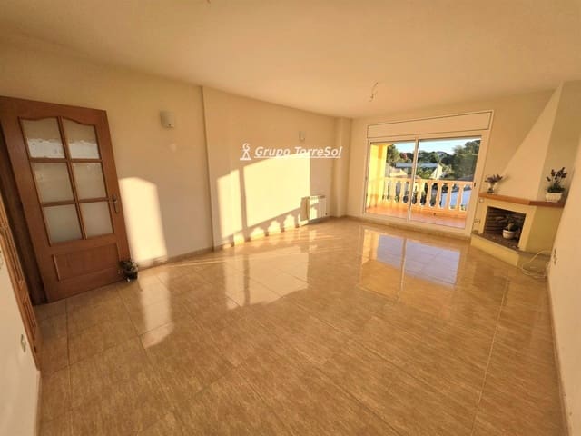 4 camera da letto Casa in vendita in La Pobla de Montornès con garage - 270.000 € (Rif: 9534636)