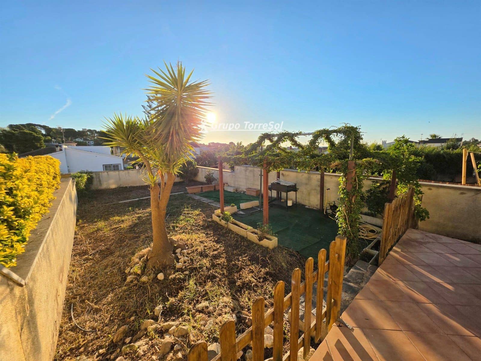 4 soveværelse Byhus til salg i La Pobla de Montornes med garage - € 270.000 (Ref: 9534636)