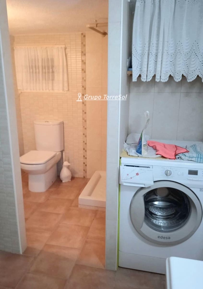 5 chambre Villa/Maison à vendre à La Pobla de Montornes avec garage - 265 000 € (Ref: 9534637)