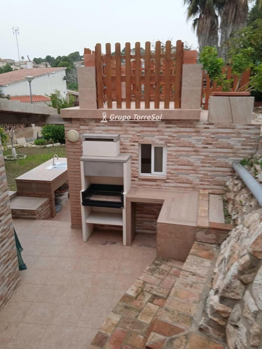 5 chambre Villa/Maison à vendre à La Pobla de Montornes avec garage - 265 000 € (Ref: 9534637)