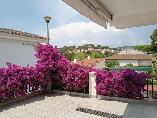 5 chambre Villa/Maison à vendre à La Pobla de Montornès avec garage - 265 000 € (Ref: 9534637)