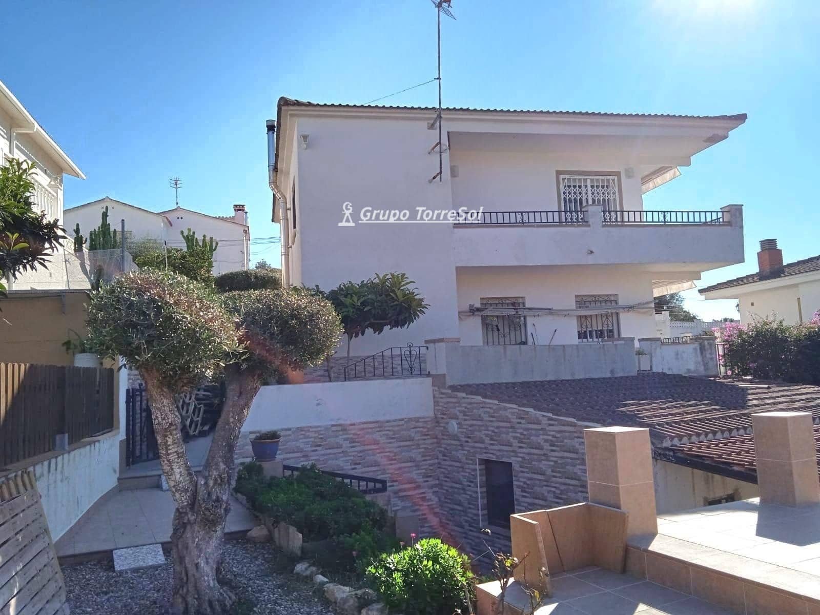 5 chambre Villa/Maison à vendre à La Pobla de Montornes avec garage - 265 000 € (Ref: 9534637)