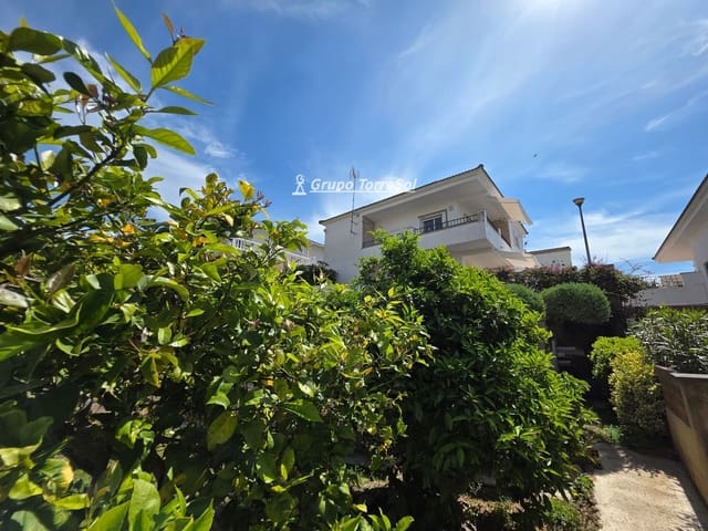 5 soveværelse Villa til salg i La Pobla de Montornès med swimmingpool - € 265.000 (Ref: 9534637)