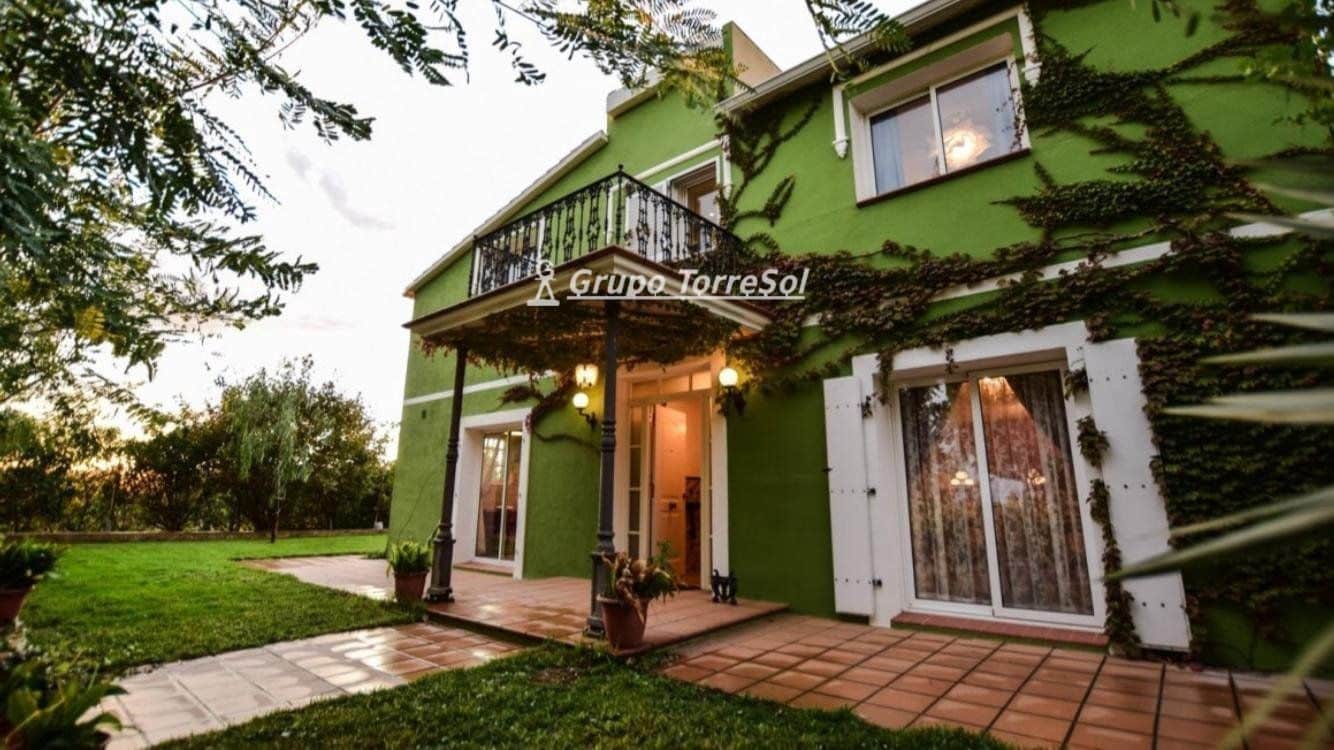 4 soverom Villa til salgs i Banyeres del Penedes med svømmebasseng - € 520 000 (Ref: 9534644)