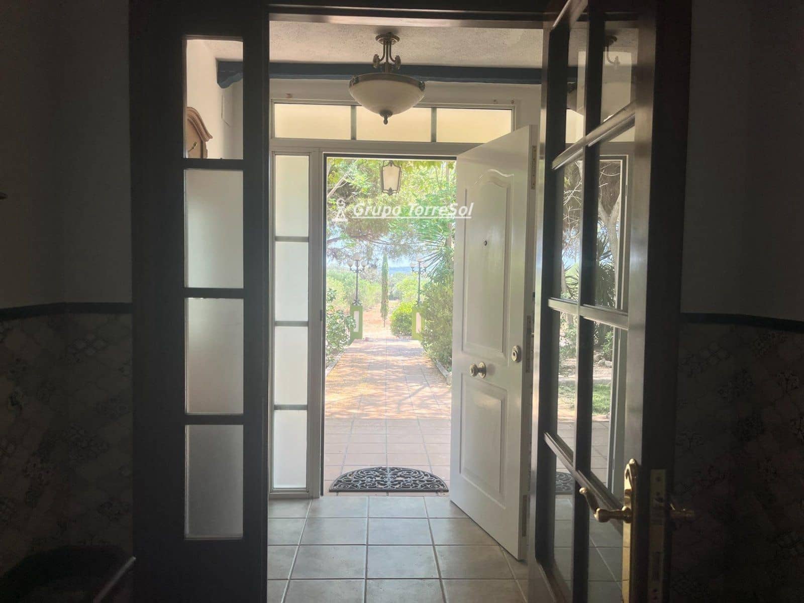 4 soverom Villa til salgs i Banyeres del Penedes med svømmebasseng - € 520 000 (Ref: 9534644)