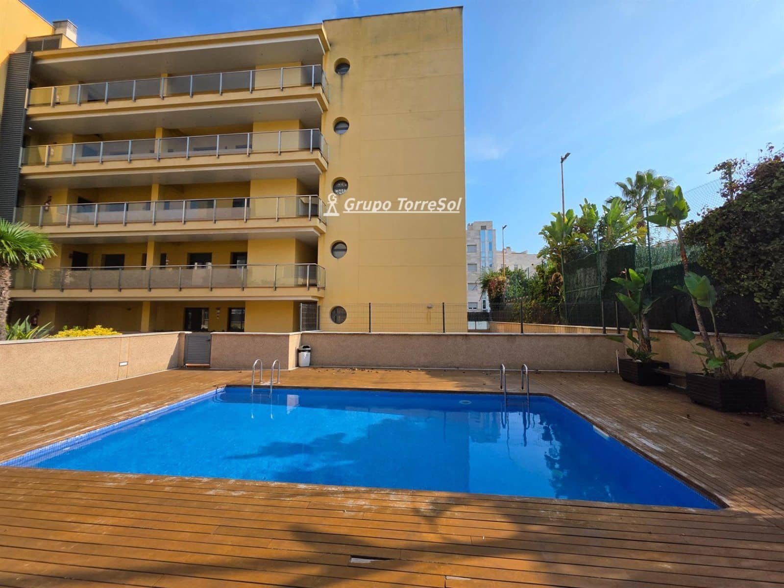 3 Zimmer Wohnung zu verkaufen in Torredembarra mit Pool Garage - 440.000 € (Ref: 9534652)