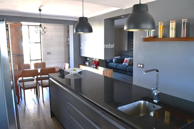 4 bedroom Villa for sale in Creixell - € 290,000 (Ref: 9534657)