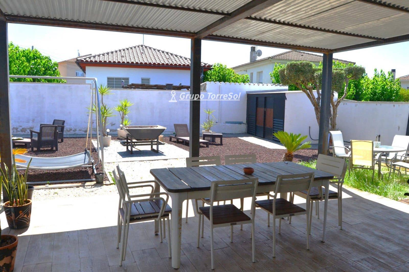 4 bedroom Villa for sale in Creixell - € 290,000 (Ref: 9534657)