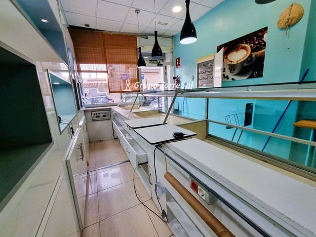 3 slaapkamer Commercieel te huur in Altafulla - € 800 (Ref: 9534659)