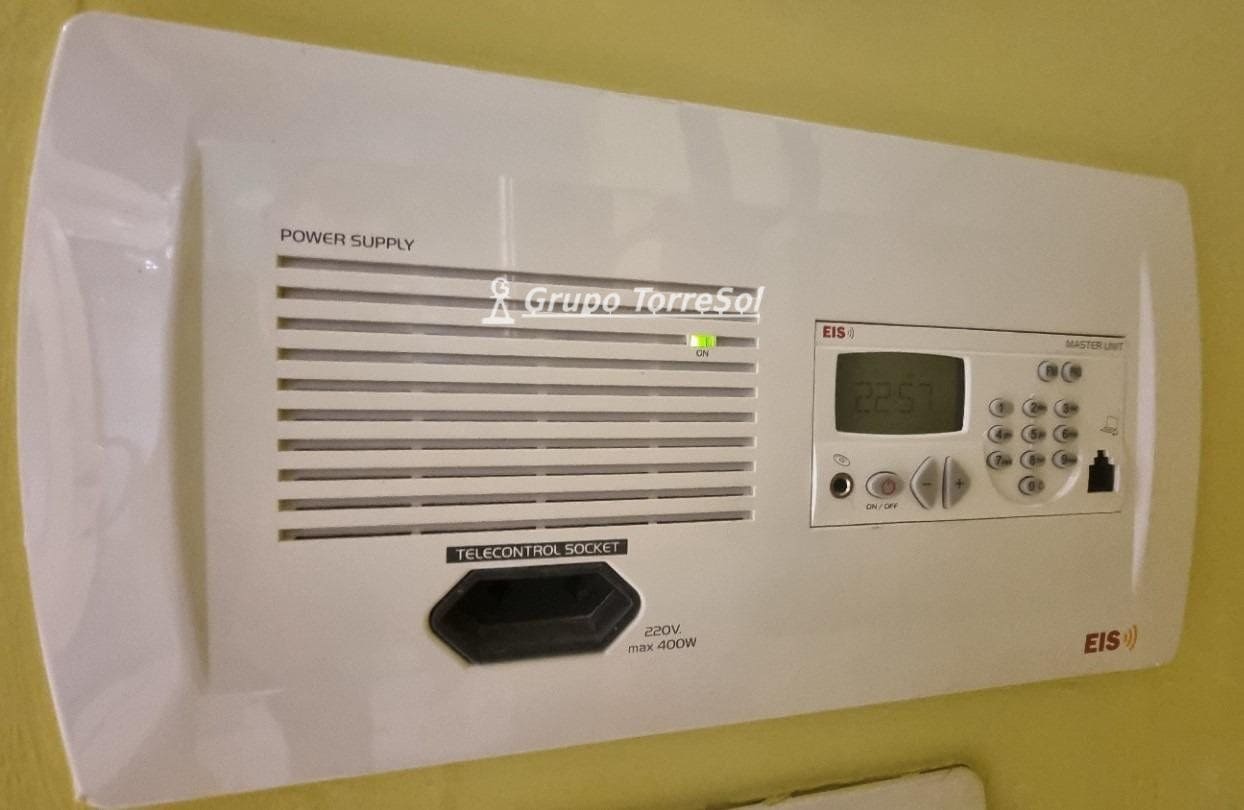 Commercial for rent in Torredembarra - € 1,800 (Ref: 9534660)