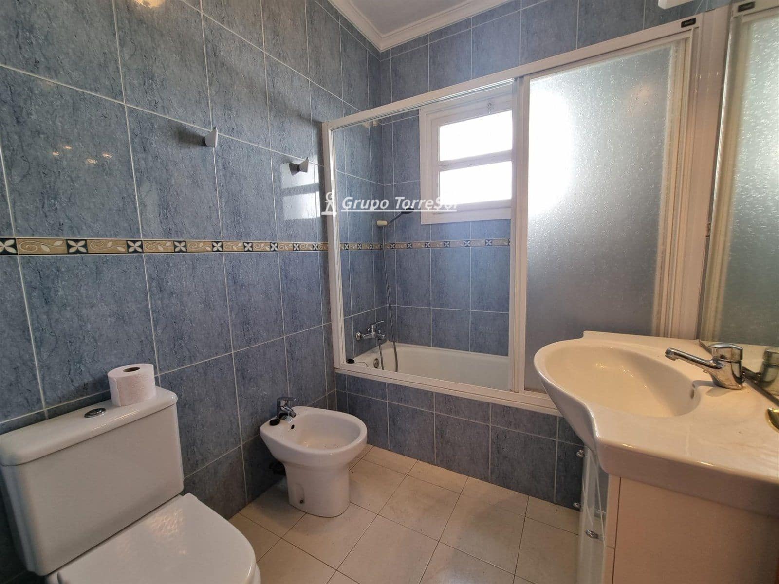 4 bedroom Villa for sale in Torredembarra with garage - € 400,000 (Ref: 9534661)