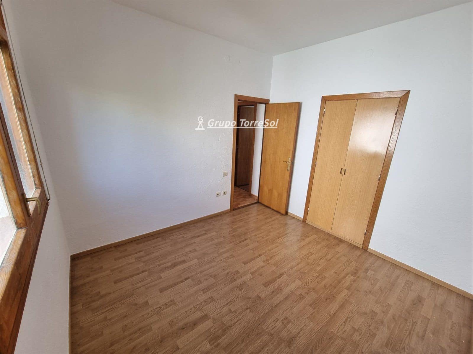 4 bedroom Villa for sale in Torredembarra with garage - € 400,000 (Ref: 9534661)