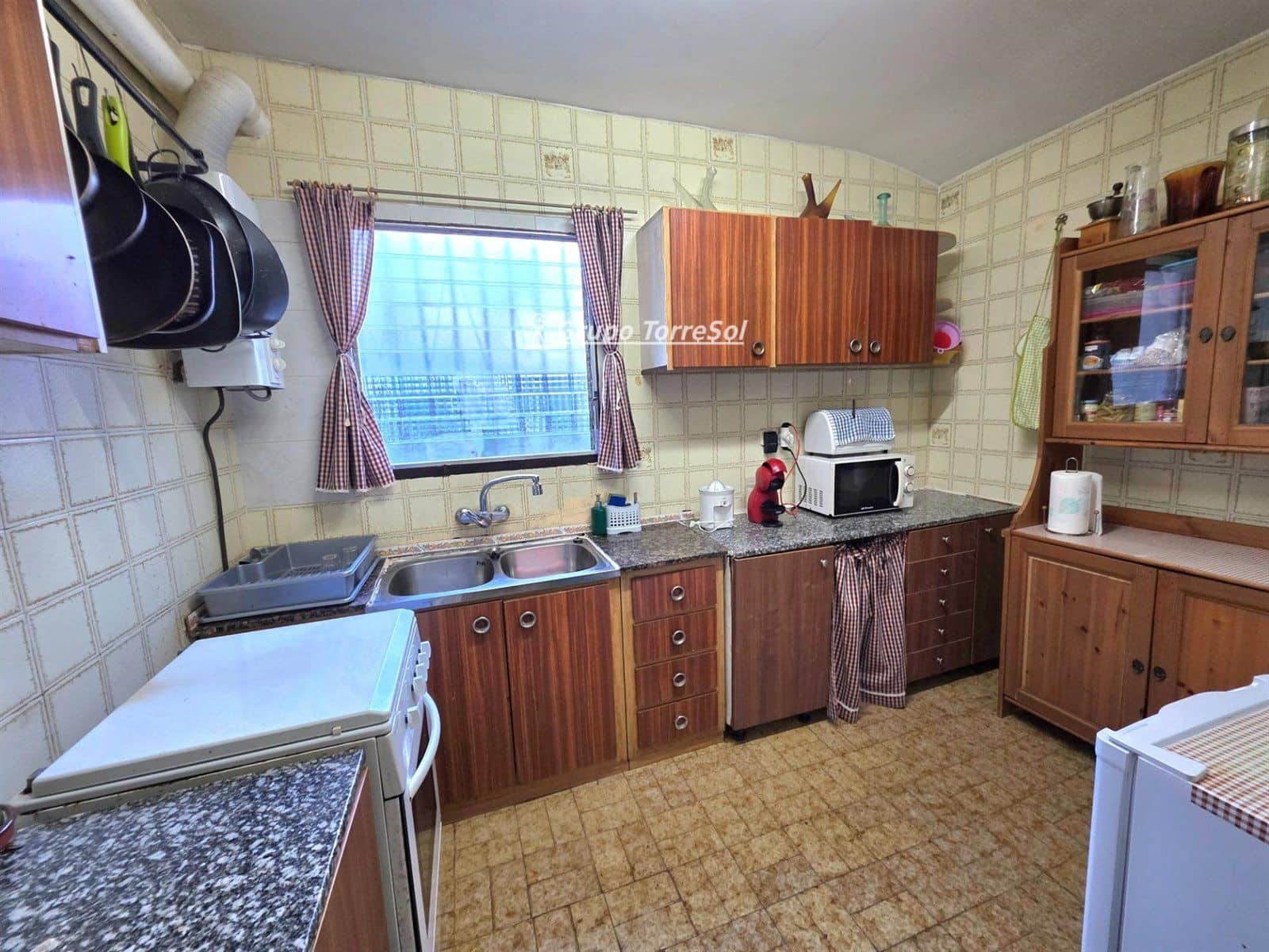 4 chambre Villa/Maison à vendre à Vespella avec piscine garage - 175 000 € (Ref: 9534669)