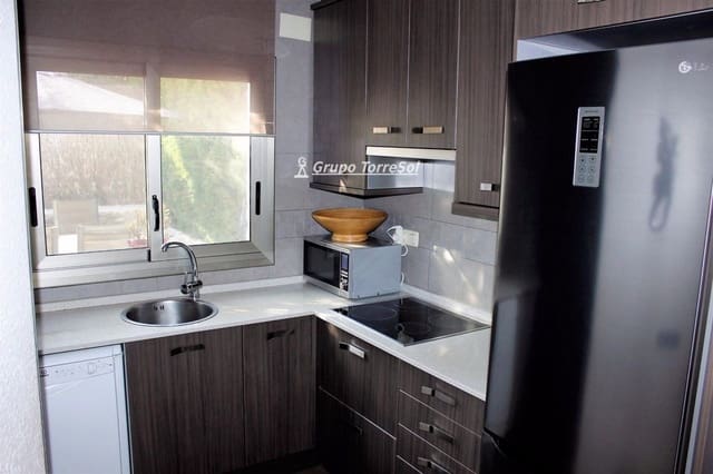 3 bedroom Townhouse for sale in Torredembarra with pool garage - € 250,000 (Ref: 9534670)