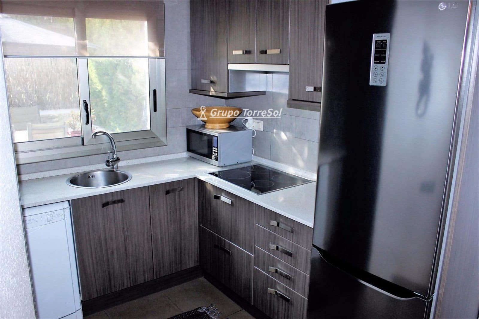 3 bedroom Townhouse for sale in Torredembarra with pool garage - € 250,000 (Ref: 9534670)