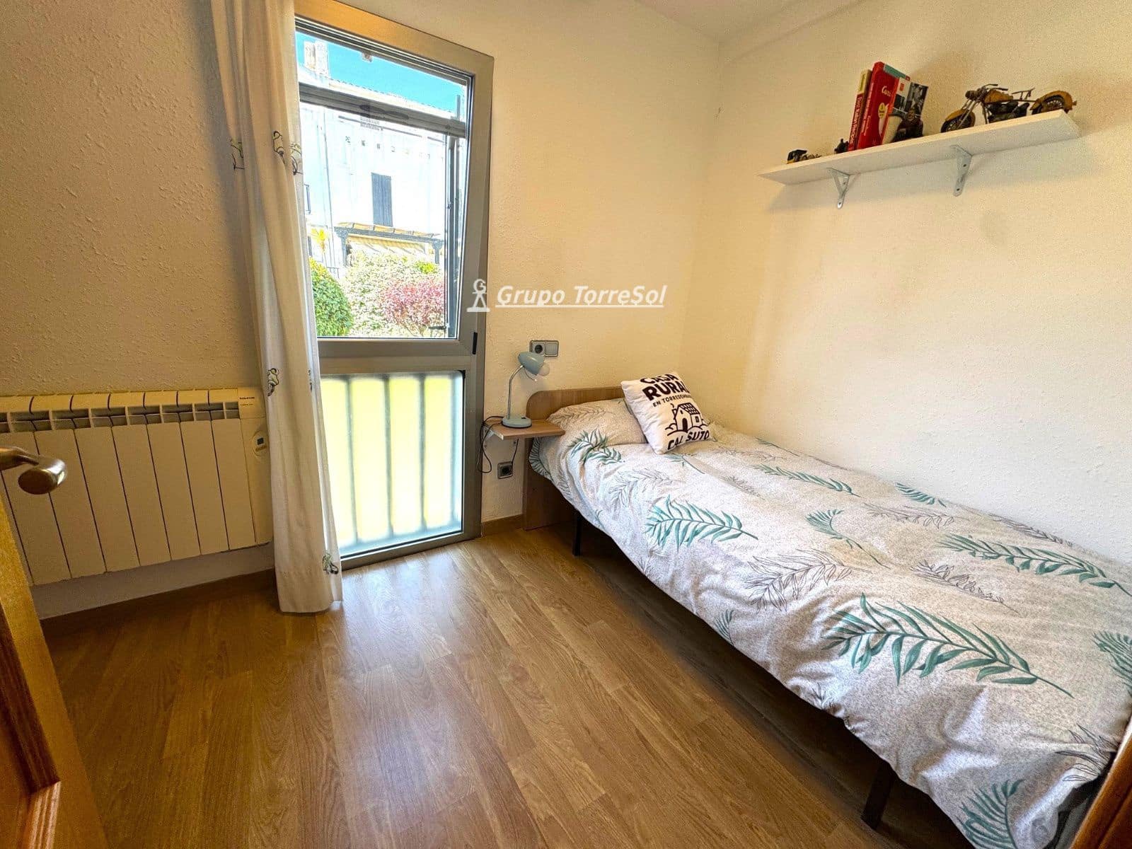 3 bedroom Townhouse for sale in Torredembarra with pool garage - € 250,000 (Ref: 9534670)