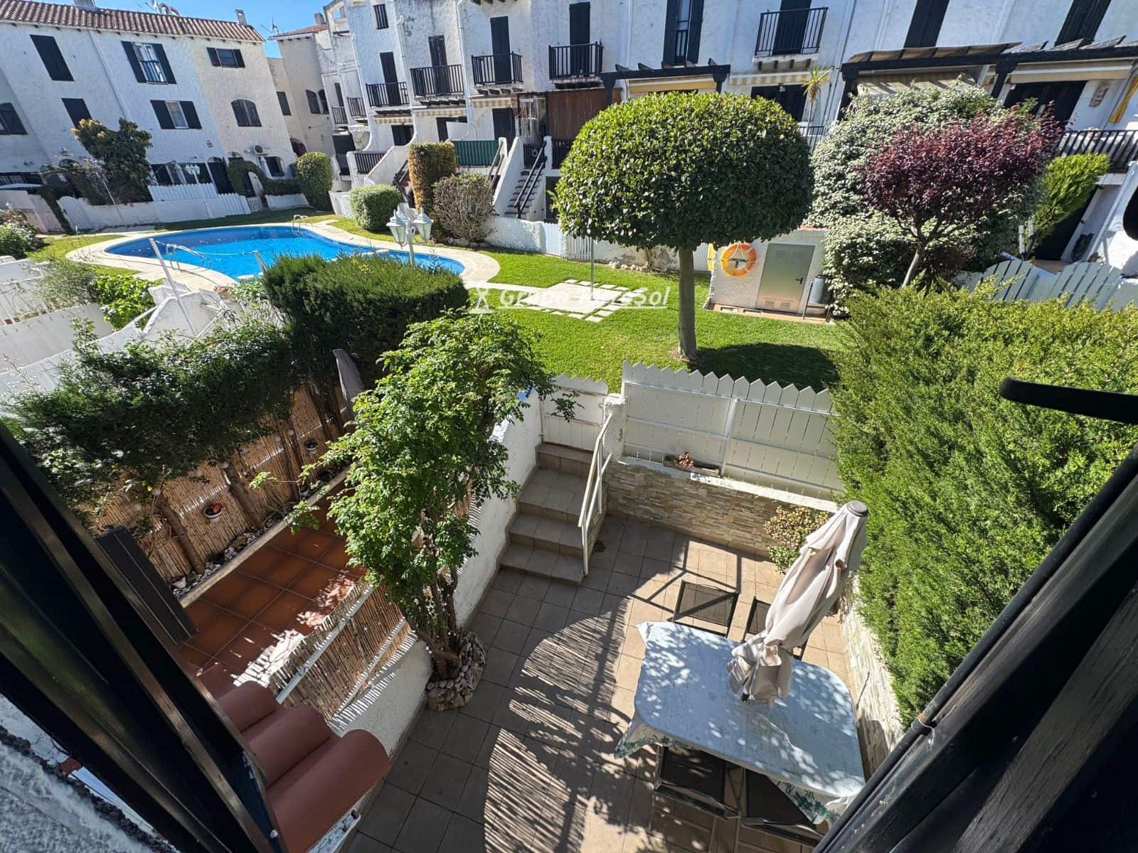 3 bedroom Townhouse for sale in Torredembarra with pool garage - € 250,000 (Ref: 9534670)