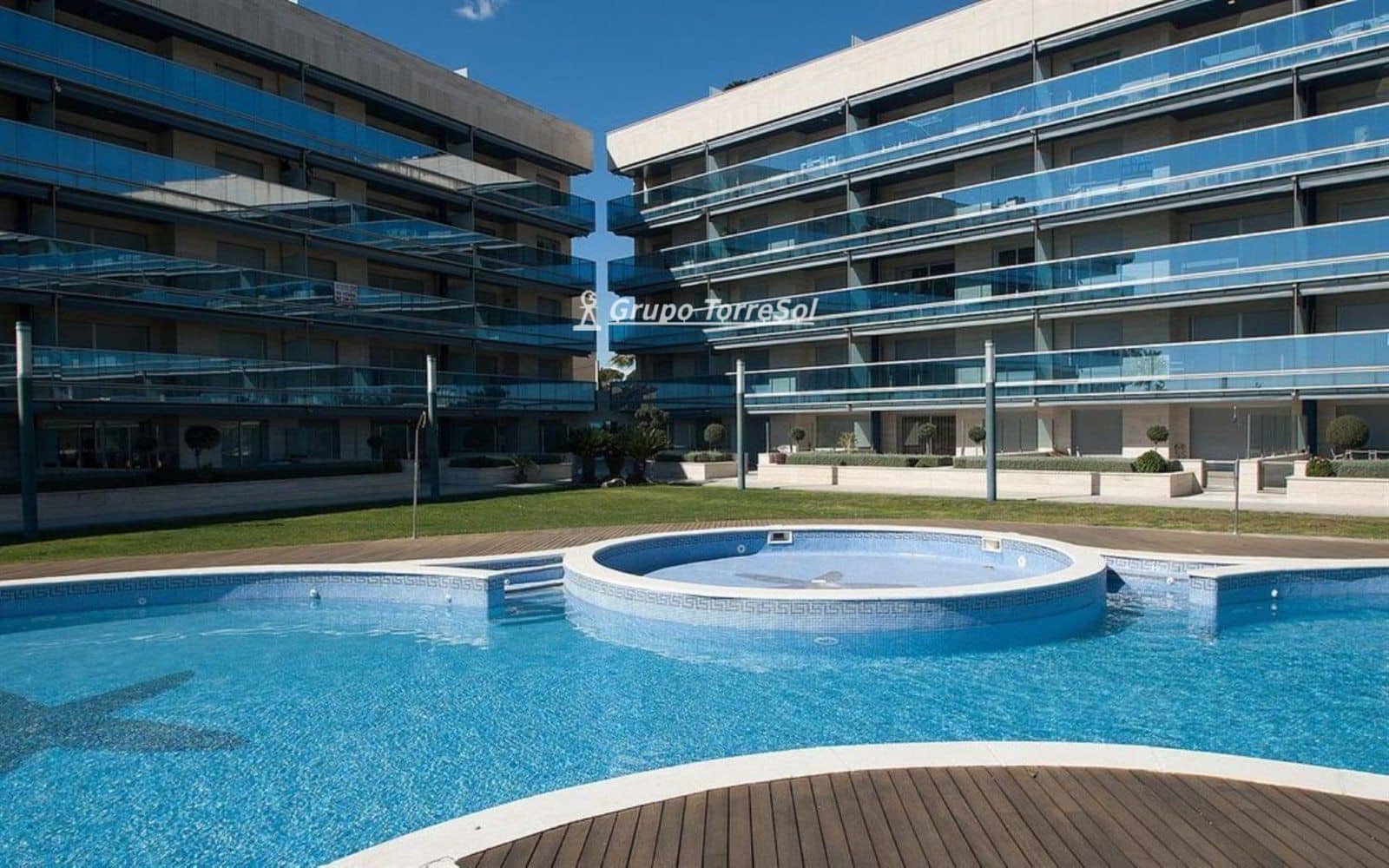 3 Zimmer Wohnung zu verkaufen in Torredembarra mit Pool Garage - 515.000 € (Ref: 9534672)