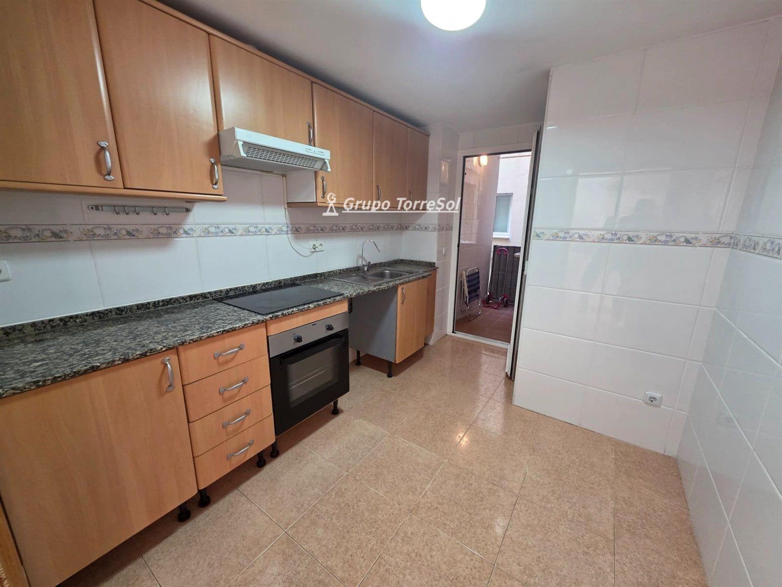 3 bedroom Flat for sale in Torredembarra with garage - € 194,000 (Ref: 9534673)