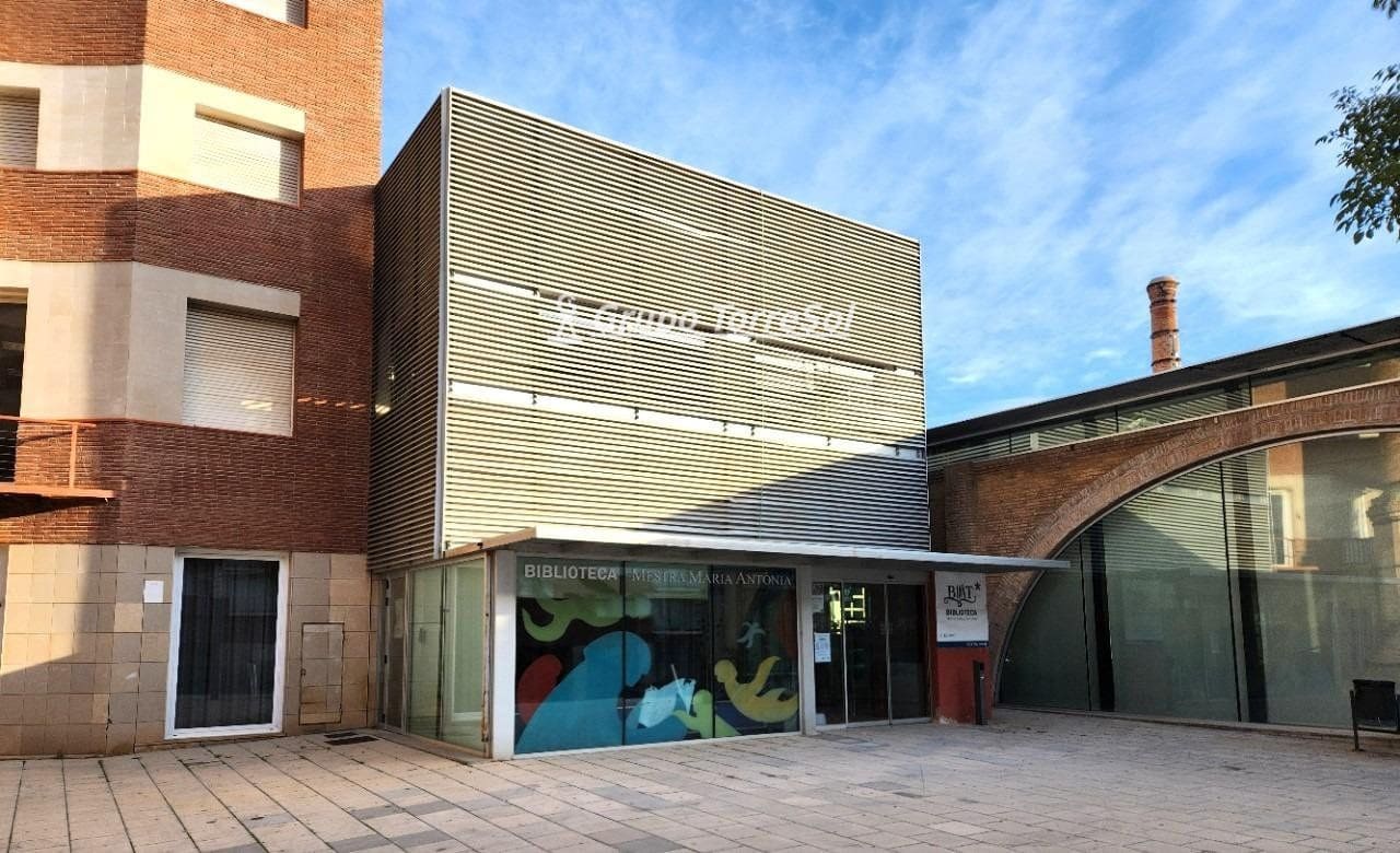 4 bedroom Flat for sale in Torredembarra with garage - € 270,000 (Ref: 9534675)