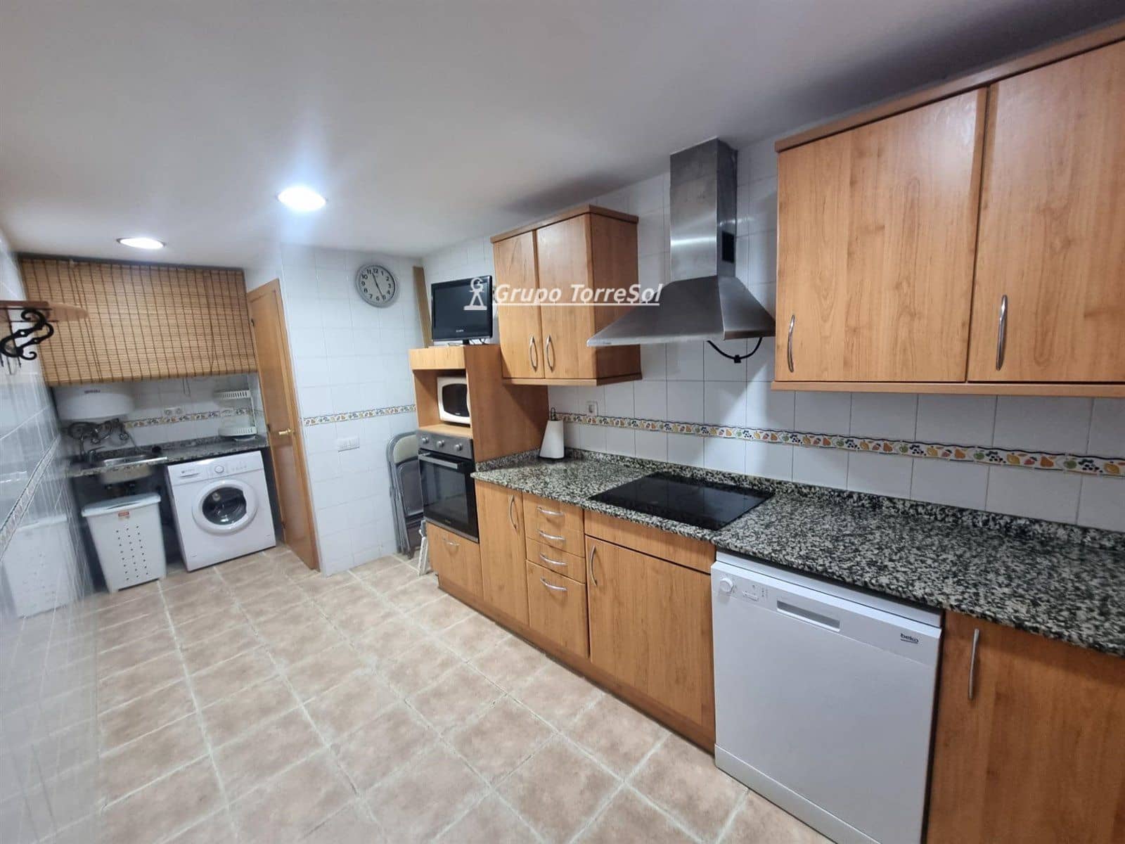 4 bedroom Flat for sale in Torredembarra with garage - € 270,000 (Ref: 9534675)