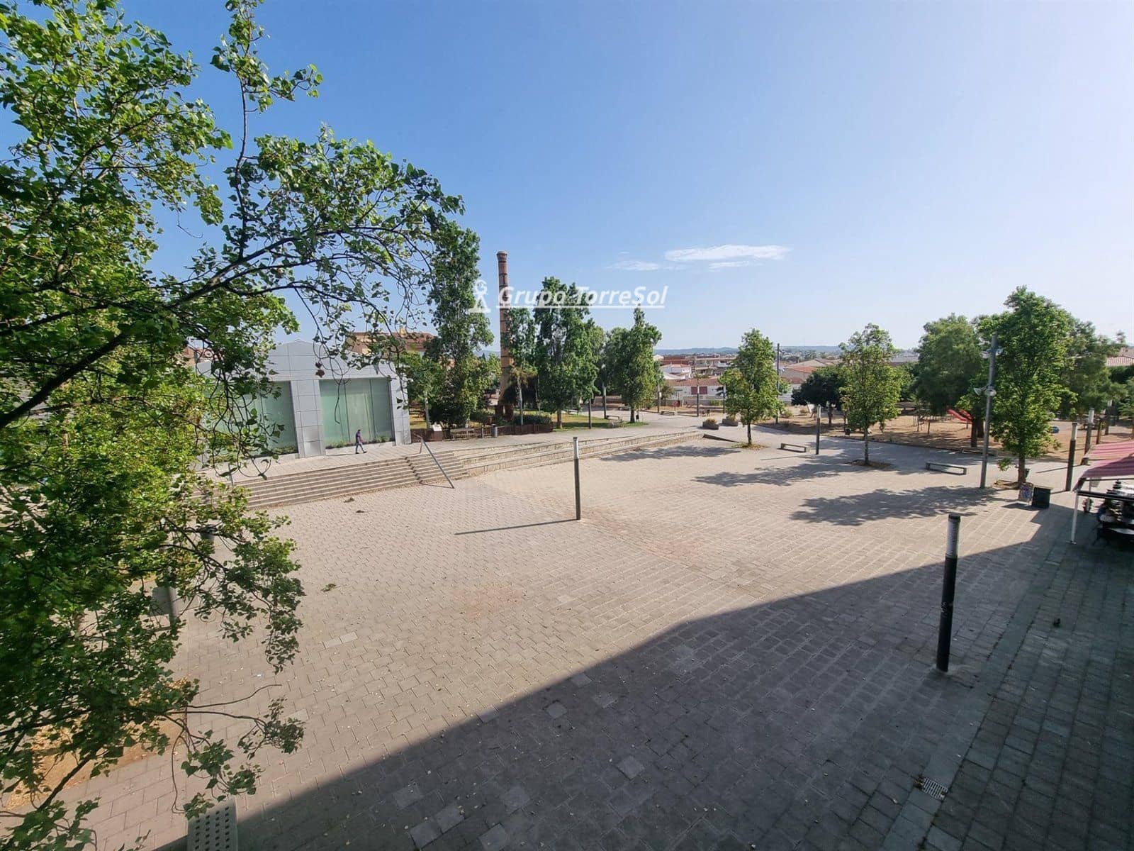 4 bedroom Flat for sale in Torredembarra with garage - € 270,000 (Ref: 9534675)