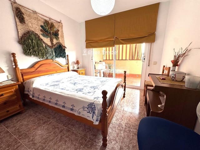 3 soveværelse Penthouse til salg i La Pobla de Montornès med garage - € 179.000 (Ref: 9534676)