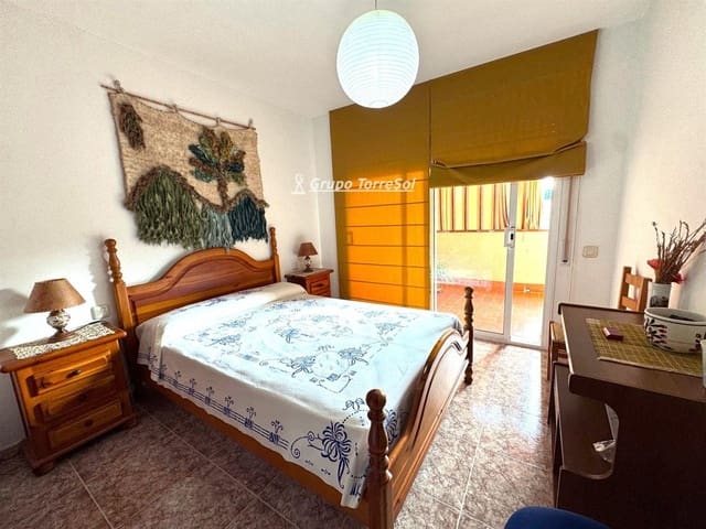 3 soveværelse Penthouse til salg i La Pobla de Montornès med garage - € 179.000 (Ref: 9534676)