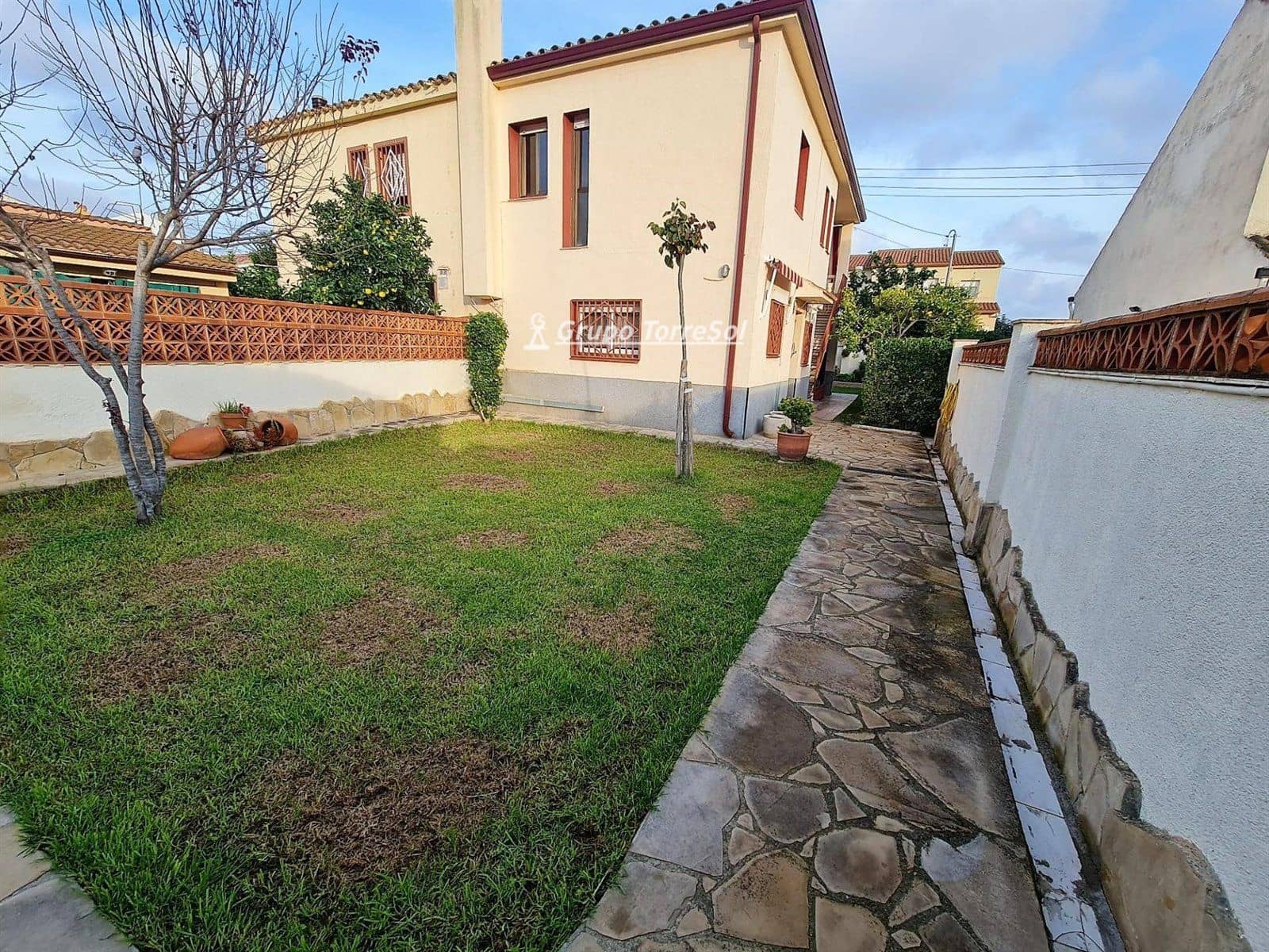 3 Zimmer Haus zu vermieten in Creixell mit Garage - 793 € (Ref: 9534683)