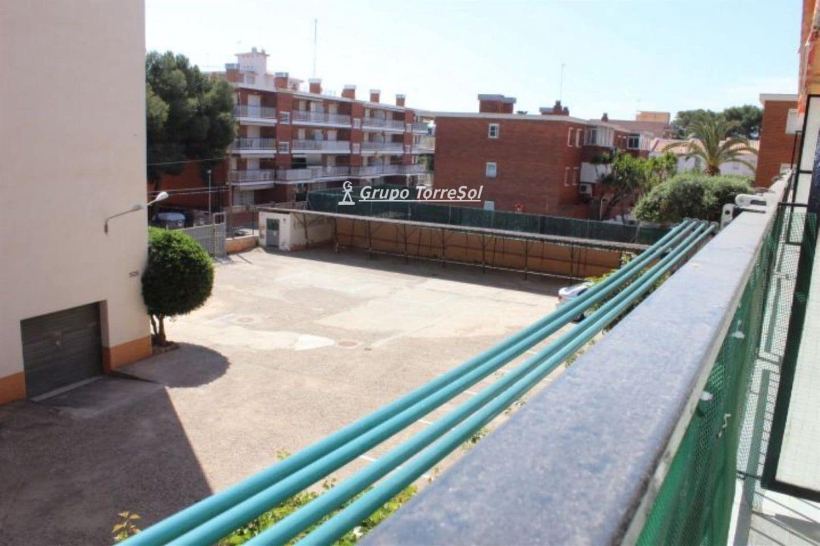 1 bedroom Flat for sale in Torredembarra with garage - € 153,000 (Ref: 9534684)