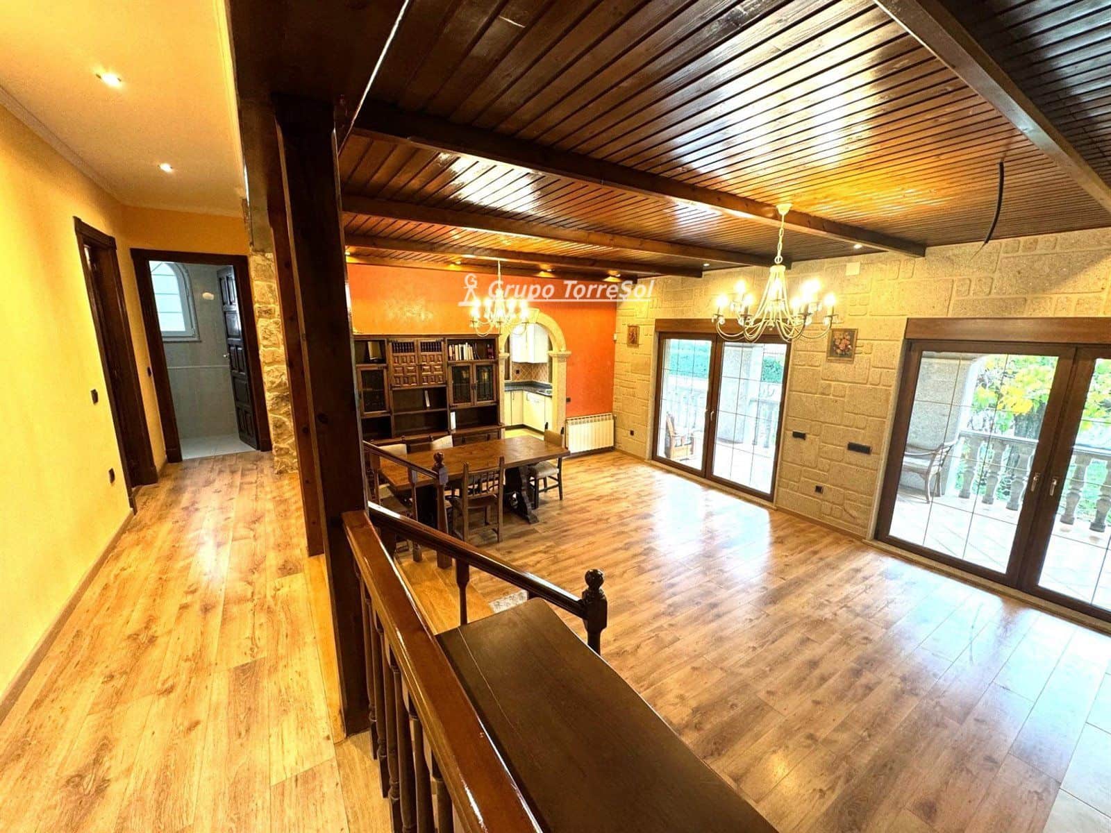 Chalet de 3 habitaciones en Alcover en venta con piscina garaje - 455.000 € (Ref: 9534687)