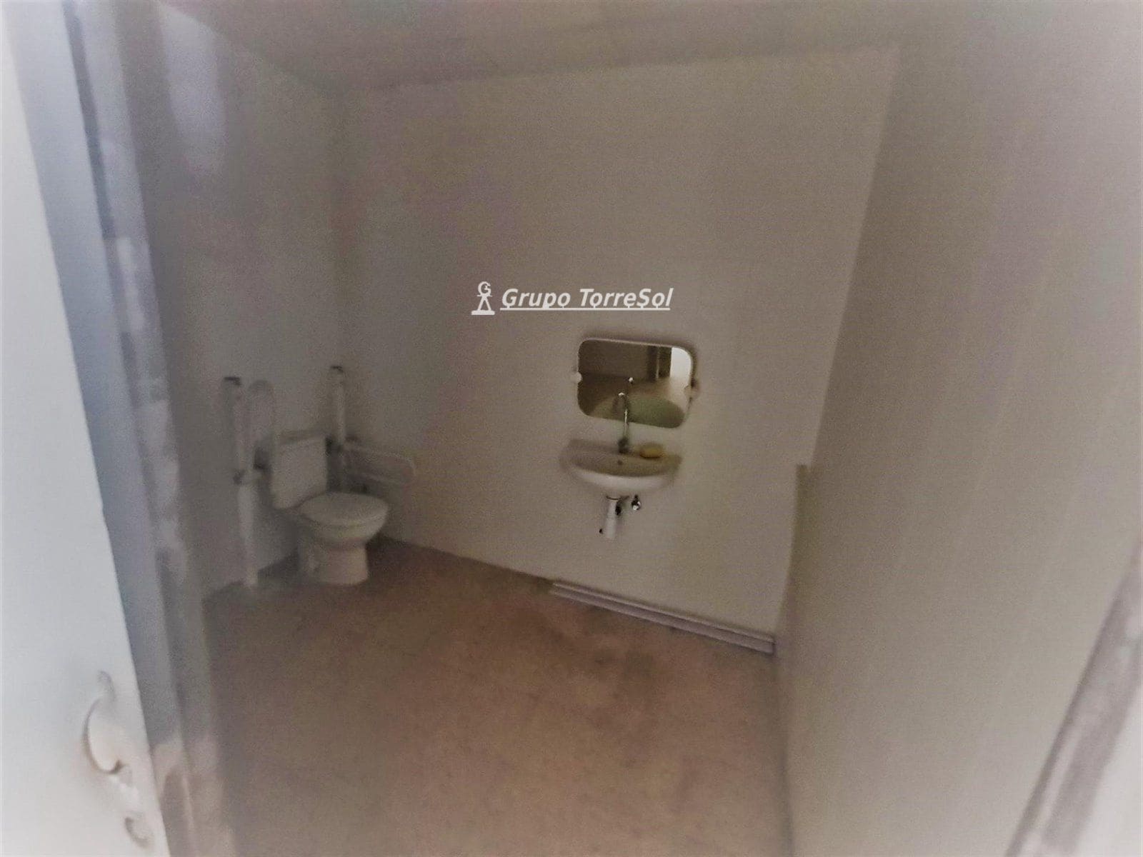 Local Comercial en Torredembarra en alquiler - 3.000 € (Ref: 9534689)