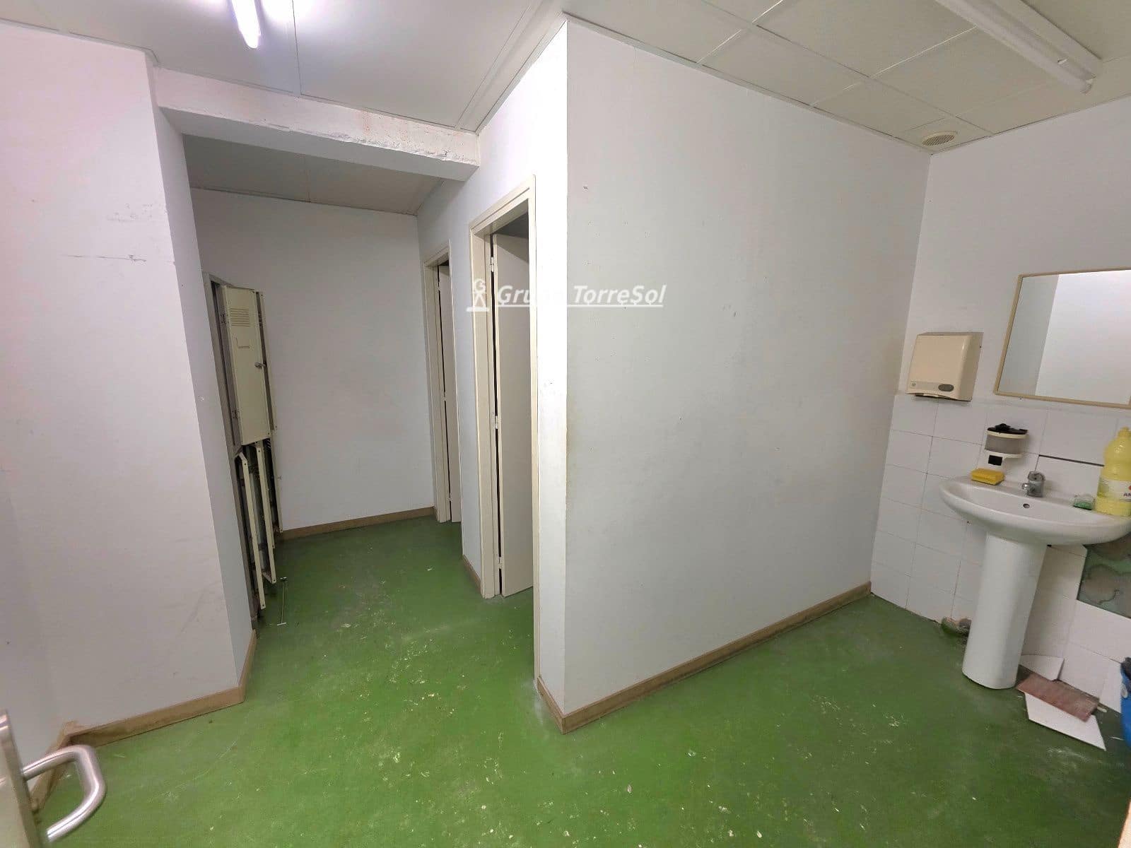 Gewerbe zu vermieten in Torredembarra - 3.000 € (Ref: 9534689)