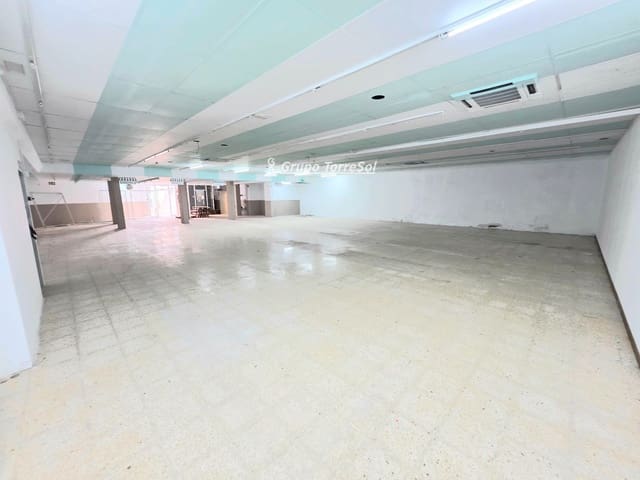 Komercyjne do wynajęcia w Torredembarra - 3 000 € (Ref: 9534689)