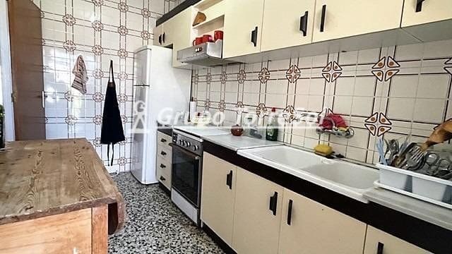 3 soveværelse Lejlighed til salg i Cunit med garage - € 175.000 (Ref: 9534692)