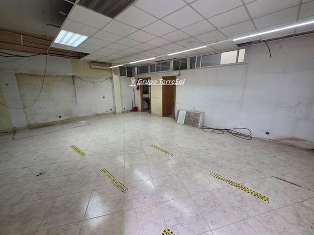 1 slaapkamer Commercieel te huur in Torredembarra - € 600 (Ref: 9534695)