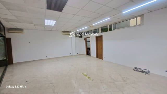 Commercieel te huur in Torredembarra - € 600 (Ref: 9534695)