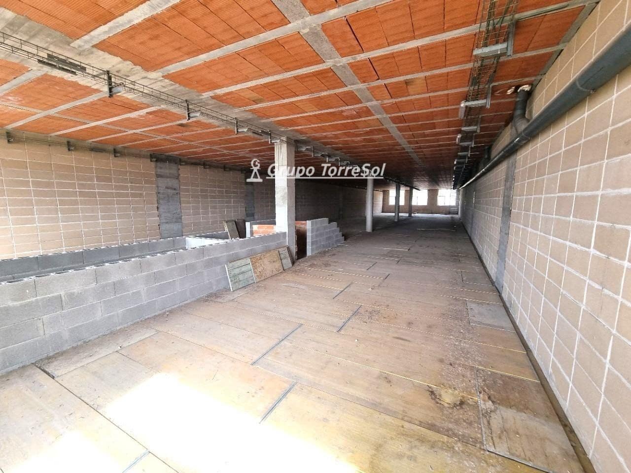 Komercyjne na sprzedaż w Roda de Bara - 349 000 € (Ref: 9534698)