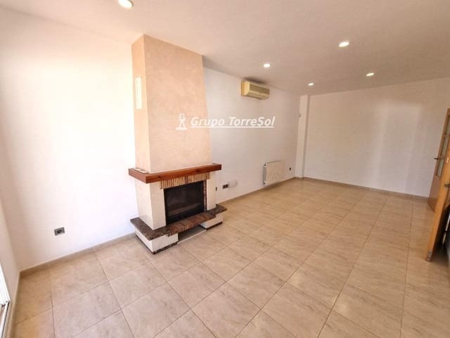 4 camera da letto Casa in vendita in Roda de Barà con garage - 355.000 € (Rif: 9534700)