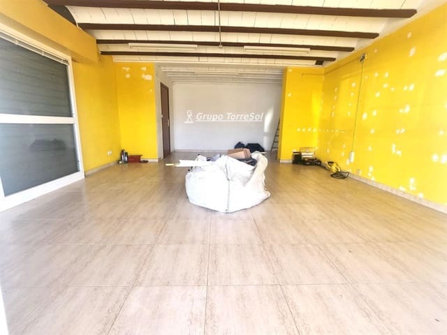 Commercieel te huur in La Pobla de Montornès - € 500 (Ref: 9534701)