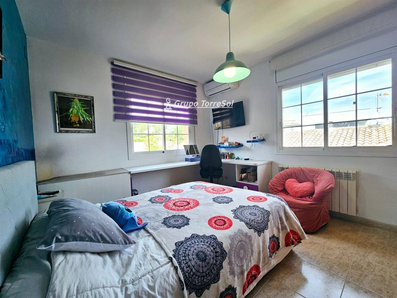 4 quarto Moradia para venda em Canyelles com piscina garagem - 430 000 € (Ref: 9534707)