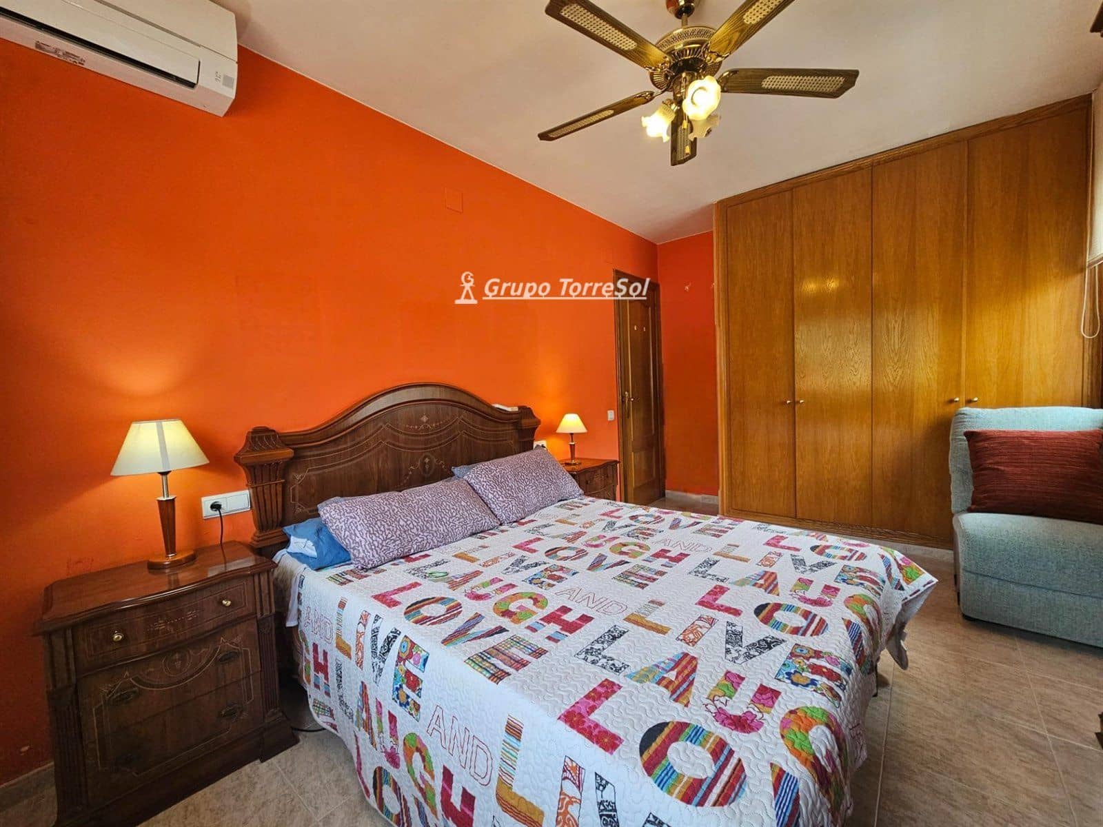 4 quarto Moradia para venda em Canyelles com piscina garagem - 430 000 € (Ref: 9534707)