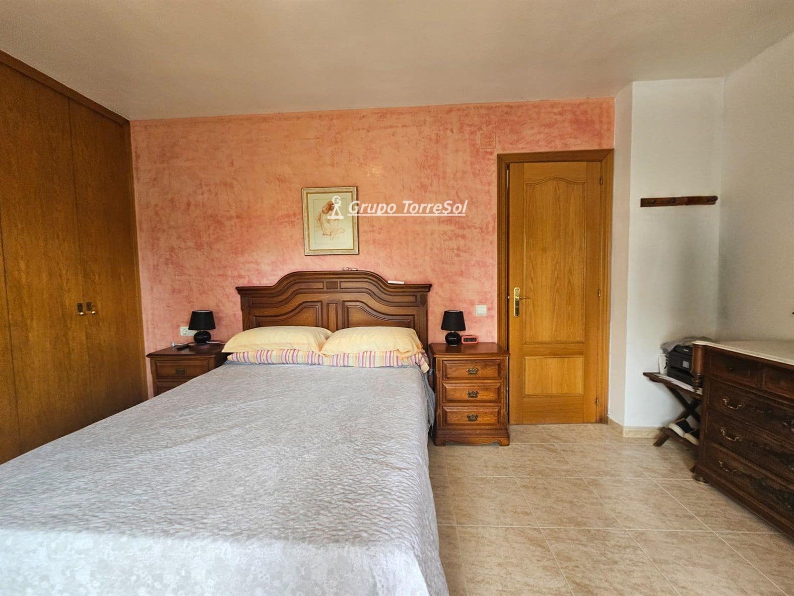 4 quarto Moradia para venda em Canyelles com piscina garagem - 430 000 € (Ref: 9534707)