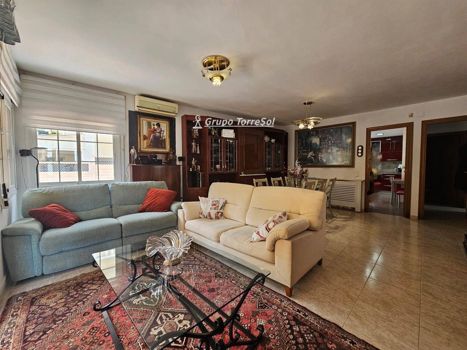 4 quarto Moradia para venda em Canyelles com piscina garagem - 430 000 € (Ref: 9534707)