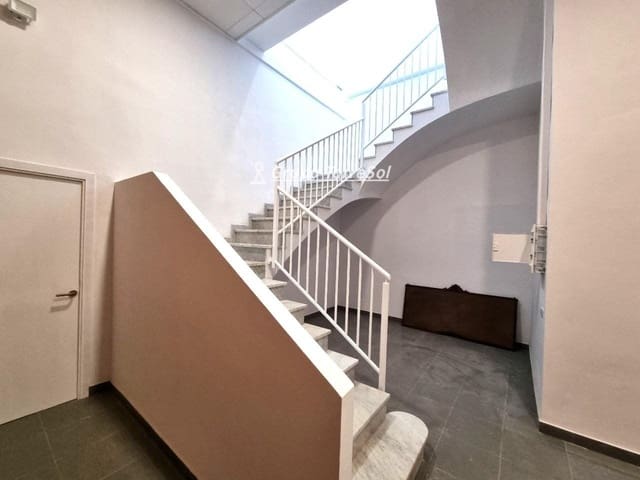 Kantoor te huur in Torredembarra - € 1.000 (Ref: 9534708)